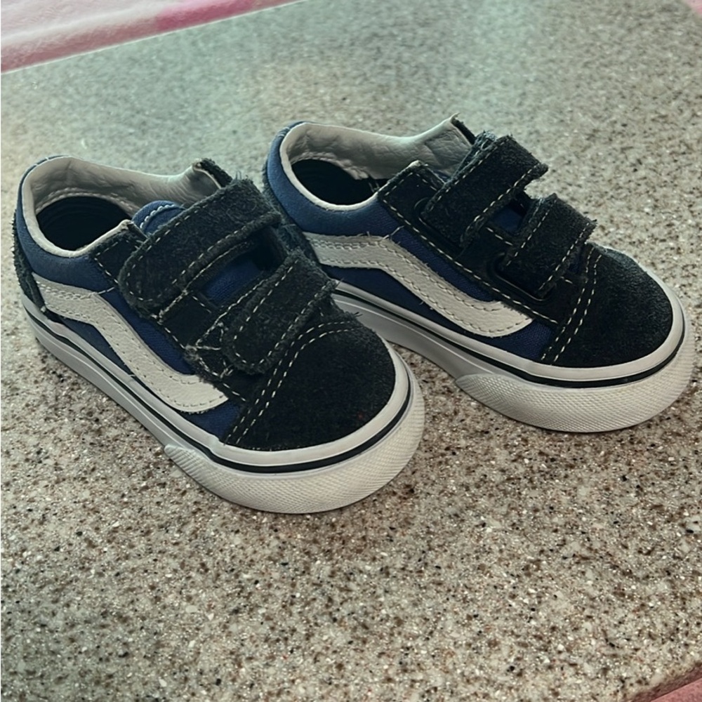 Vans Toddler Blue, Black & White Velcro Skate Sneakers